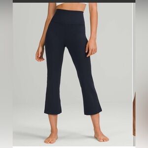 Lululemon Groove Cropped Pants